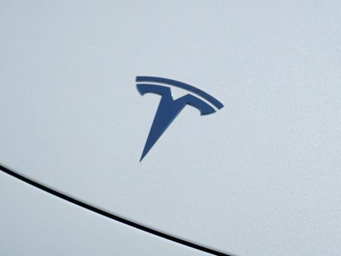 Used 2022 Tesla Model 3 Long Range AWD/4WD image 49