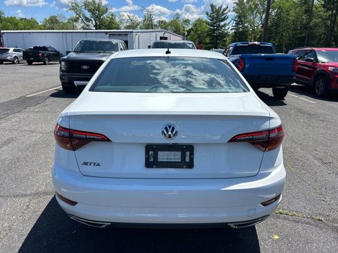 Used 2019 Volkswagen Jetta R-Line FWD image 6