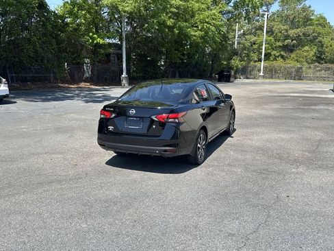 Used 2024 Nissan Versa S w/ S Plus Package image 5