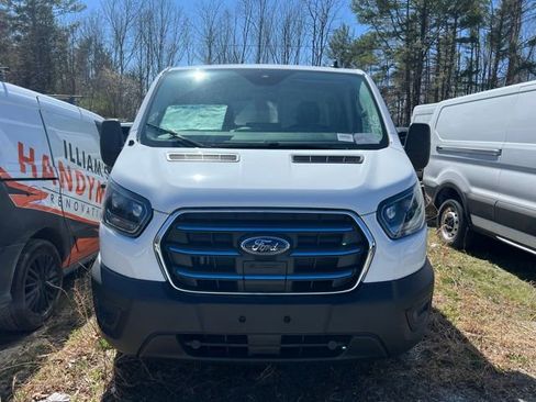New 2024 Ford E-Transit Low Roof image 6