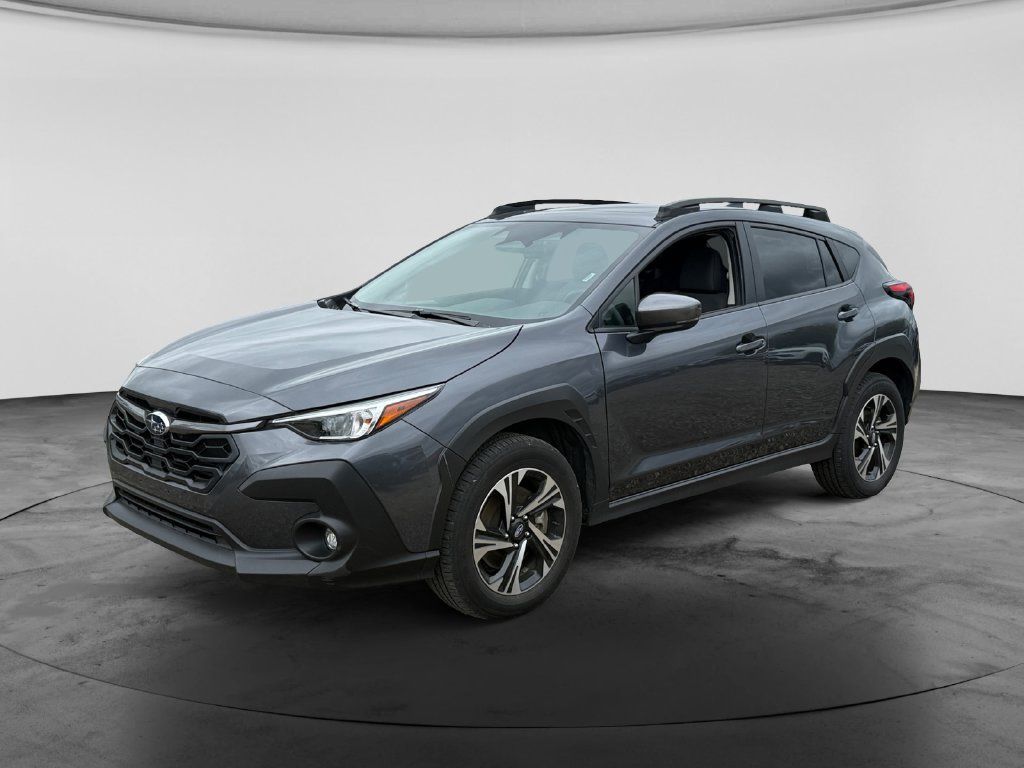 Used 2025 Subaru Crosstrek 2.5i Premium AWD/4WD image 4