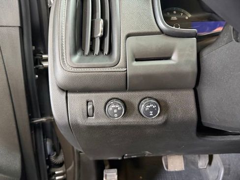 Used 2019 GMC Canyon Denali AWD/4WD image 18