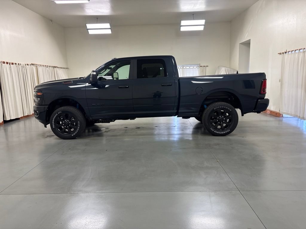 New 2026 RAM 2500 Big Horn AWD/4WD image 5
