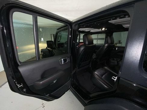Used 2021 Jeep Wrangler Unlimited Rubicon AWD/4WD image 22