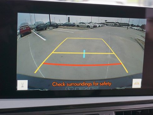 Certified 2025 Lexus ES 300h w/ Premium Package image 17