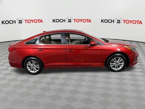 Used 2017 Hyundai Sonata SE FWD image 9