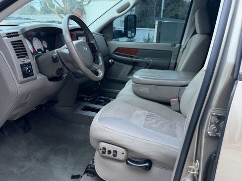 Used 2006 Dodge Ram 2500 Truck SLT w/ Light Group image 8