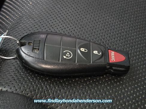 Used 2017 RAM 1500 Laramie image 30