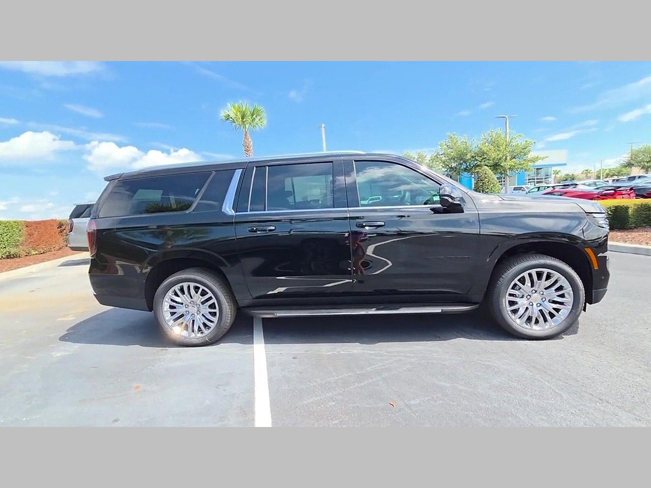 New 2026 Chevrolet Suburban LS w/ LPO, Dark Essentials Package RWD image 18
