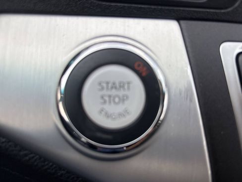 Used 2010 Nissan Murano SL w/ Navigation Pkg AWD/4WD image 17