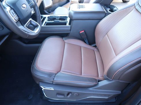 New 2026 Ford F350 King Ranch w/ FX4 Off-Road Package image 12