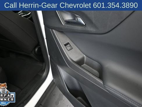 Used 2025 Chevrolet Equinox LT w/ Safety and Technology Package FWD image 21