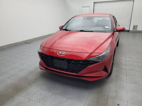 Used 2023 Hyundai Elantra SEL FWD image 15
