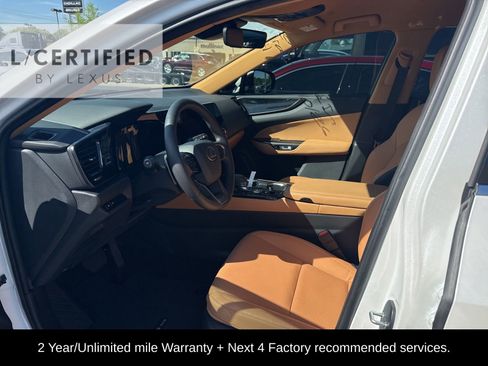 Used 2024 Lexus NX 250 FWD w/ Towing Package (2000 Lbs) image 2