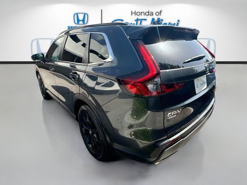 Certified 2024 Honda CR-V Sport-L image 5
