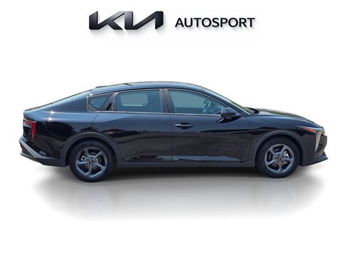 Certified 2025 Kia K4 FWD image 7