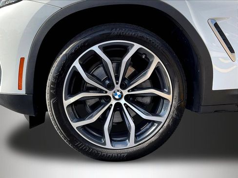 Used 2023 BMW X4 xDrive30i w/ Premium Package AWD/4WD image 32