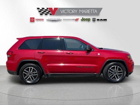 Used 2020 Jeep Grand Cherokee Trailhawk w/ Trailhawk Luxury Group AWD/4WD image 6
