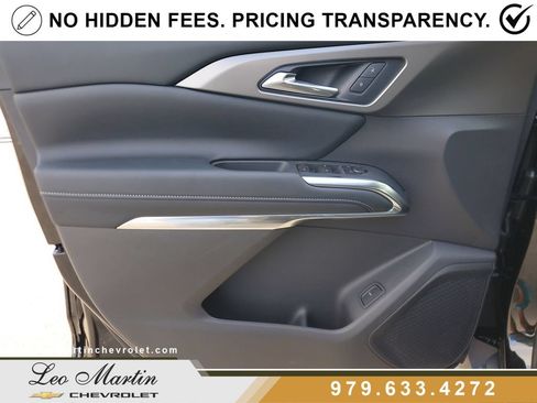 New 2026 Chevrolet Traverse LT w/ Driver Confidence Package FWD image 18