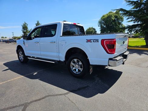 Used 2022 Ford F150 XLT w/ Equipment Group 302A High image 17