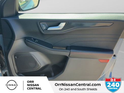 Used 2025 Ford Escape ST-Line FWD image 10