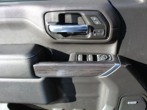 Used 2020 Chevrolet Silverado 2500 LTZ w/ LTZ Texas Edition image 50