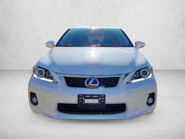 Used 2013 Lexus CT 200h w/ Premium Pkg w/Navigation FWD image 2