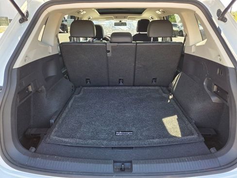 Used 2019 Volkswagen Tiguan SE AWD/4WD image 28