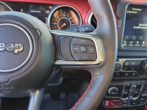 Used 2023 Jeep Gladiator Rubicon w/ Cold Weather Group image 15