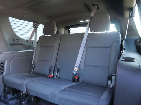 Used 2023 Chevrolet Suburban LS image 11