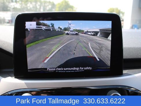 Used 2022 Ford Escape SE w/ Cold Weather Package FWD image 19