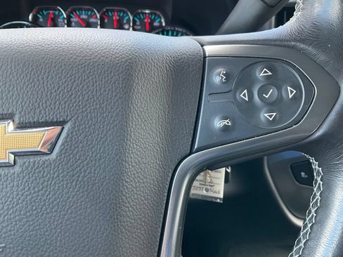 Used 2018 Chevrolet Silverado 1500 LT w/ All Star Edition AWD/4WD image 7