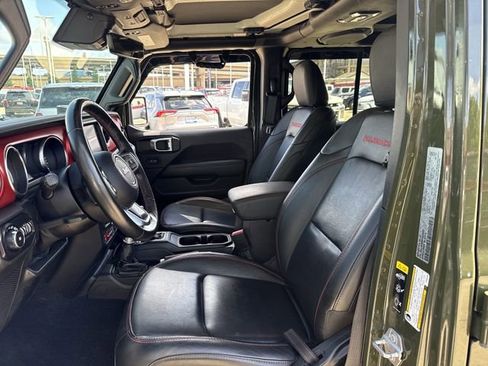 Used 2021 Jeep Wrangler Unlimited Rubicon AWD/4WD image 26