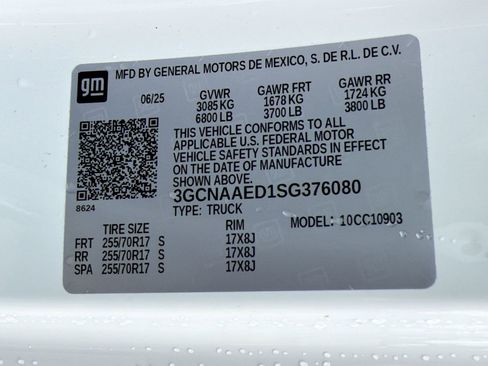 Certified 2025 Chevrolet Silverado 1500 W/T RWD image 19