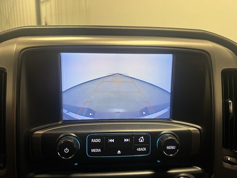 Used 2018 GMC Sierra 1500 SLT image 25