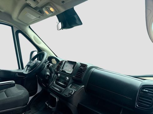 Used 2024 RAM ProMaster 2500 w/ Upfitter's Prep Package FWD image 22