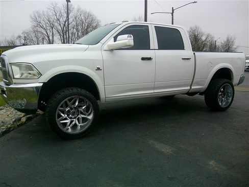 Used 2010 Dodge Ram 2500 Truck ST w/ ST Popular Equipment Group image 2