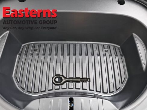 Used 2023 Tesla Model 3 Standard Range image 7