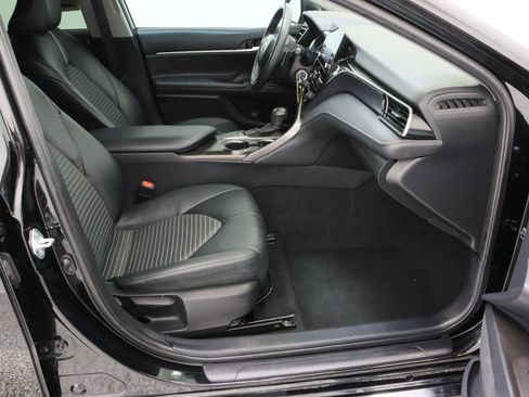 Used 2023 Toyota Camry SE FWD image 34