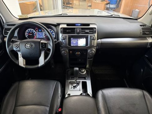 Used 2019 Toyota 4Runner SR5 AWD/4WD image 14
