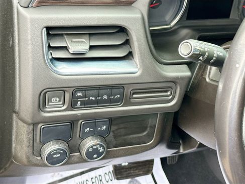 Used 2021 Chevrolet Tahoe LS w/ Driver Alert Package RWD image 11