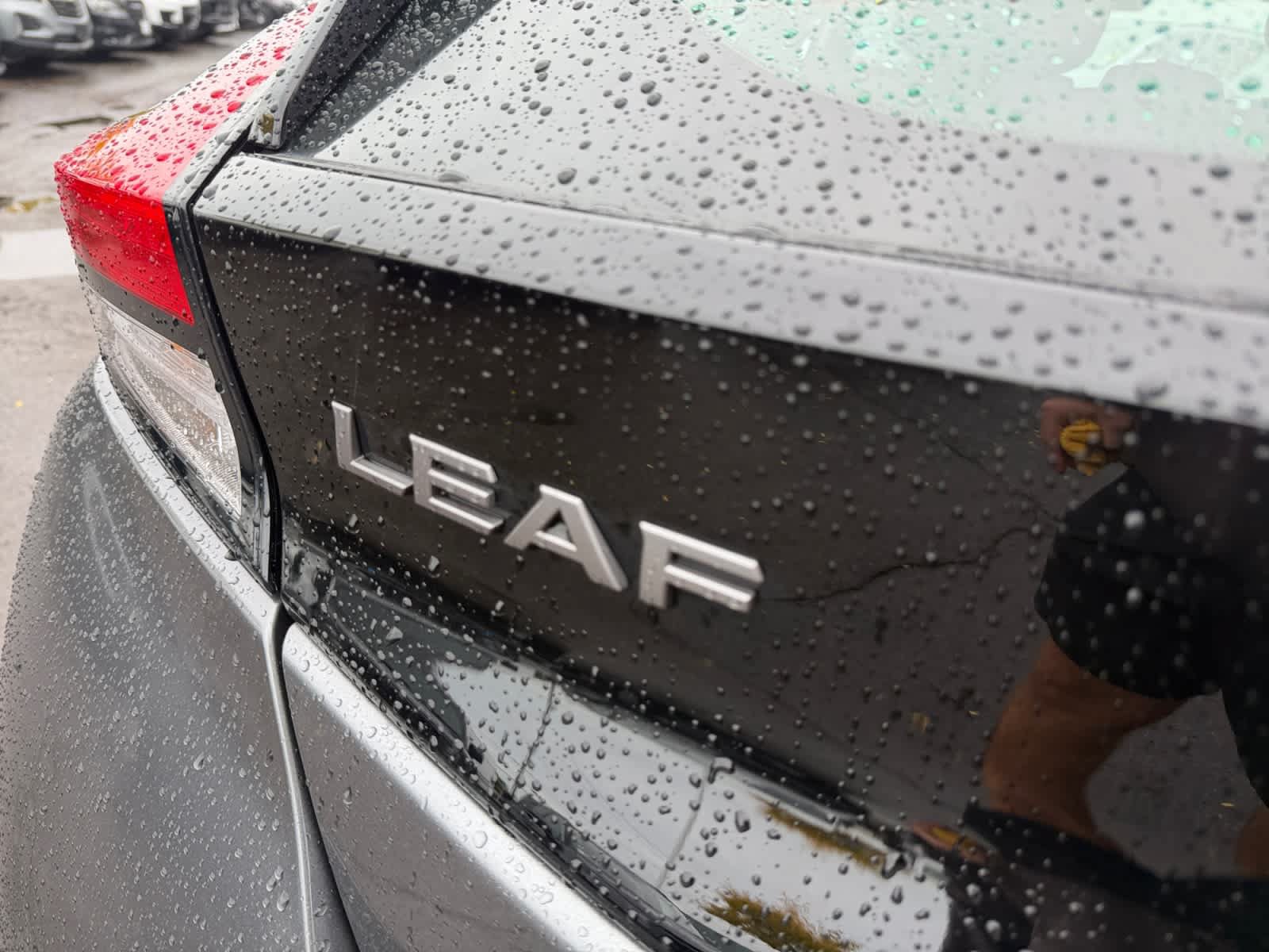 Used 2025 Nissan Leaf S FWD image 22