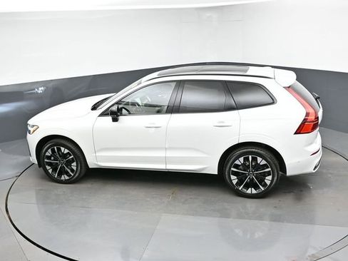 New 2026 Volvo XC60 B5 Plus w/ Protection Package Premier image 49