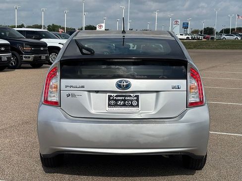 Used 2015 Toyota Prius Two FWD image 29