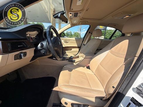Used 2010 BMW 328i Sedan RWD image 11