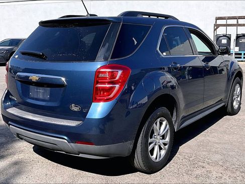 Used 2017 Chevrolet Equinox LT FWD image 4
