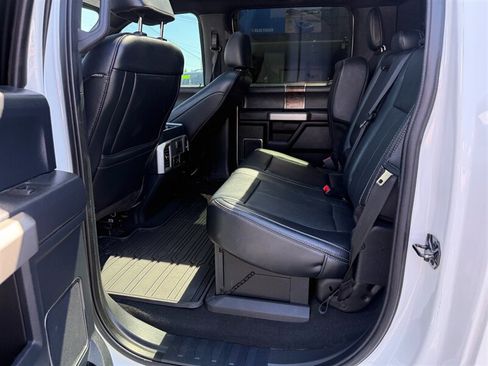Used 2022 Ford F250 Lariat w/ Lariat Ultimate Package AWD/4WD image 7