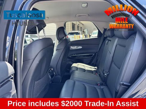 Used 2025 Genesis GV70 2.5T AWD/4WD image 11