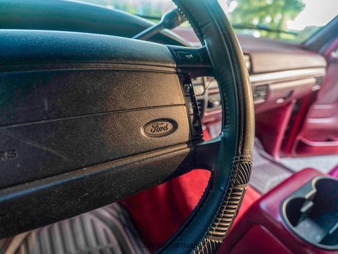 Used 1995 Ford Bronco XLT image 83