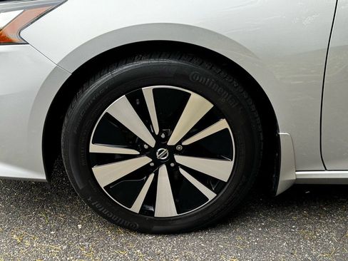 Used 2021 Nissan Altima 2.5 SL image 4